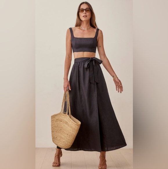 Reformation Dresses & Skirts - Reformation linen wrap skirt crop top set size small